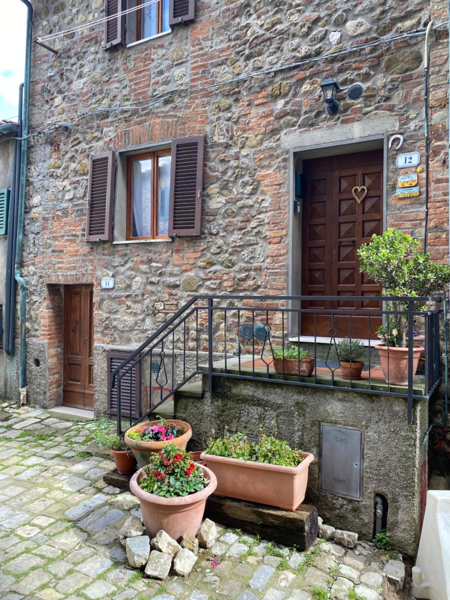 Casa Nonna Rina Βίλα Chiusdino Εξωτερικό φωτογραφία